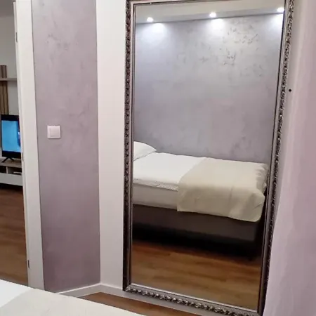 Milan'o Apartament *